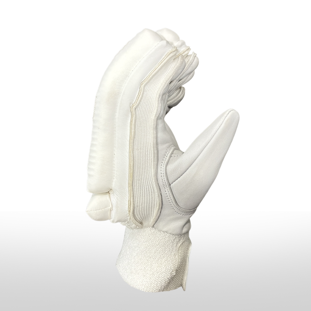 VERSANT Showman Batting Gloves - Image 6